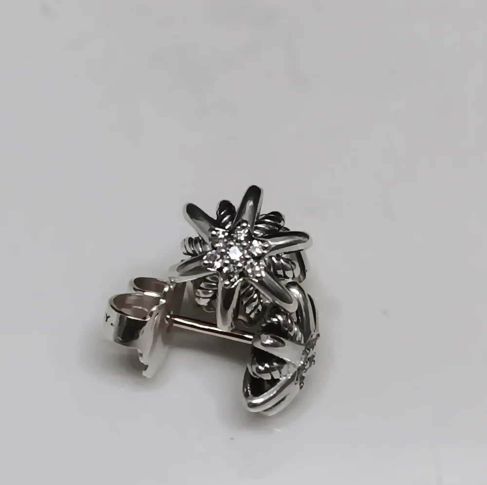 David Yurman Starburst Earrings with Diamonds - Picture 2 of 5